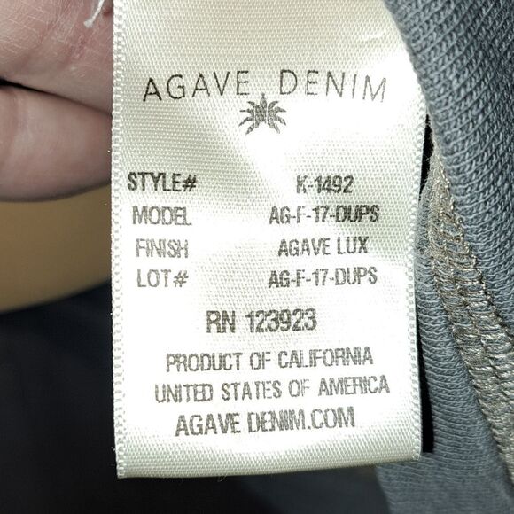 Agave Mock Neck Zip Long Sleeve Shirt - Picture 9 of 9